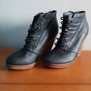 Ankle wedge booties